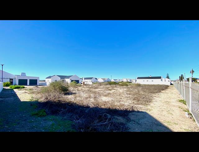498M² VACANT LAND FOR SALE IN ATLANTIC SANDS PRIVATE ESTATE